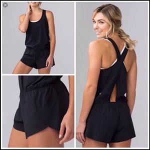 Lululemon athletica black romper size 6 NWOT